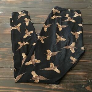 OS LuLaRoe Leggings FF22 6317